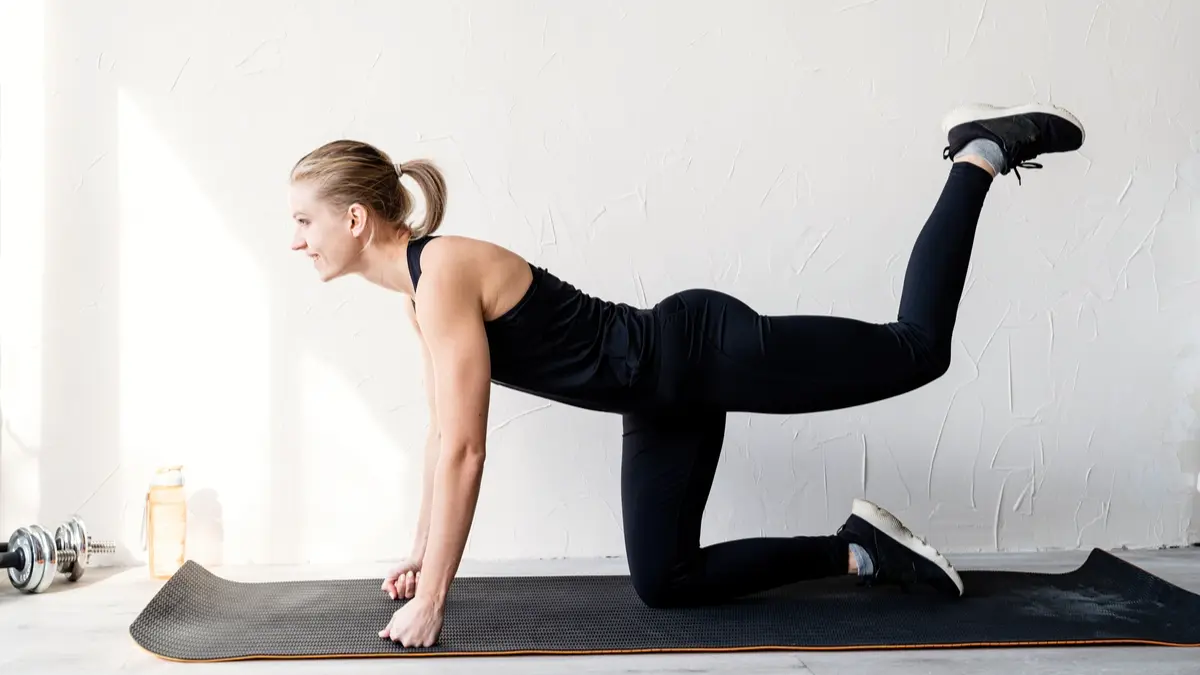 Abdominaux : 3 exercices de Pilates que vous pouvez reproduire chez vous sans machine Reformer