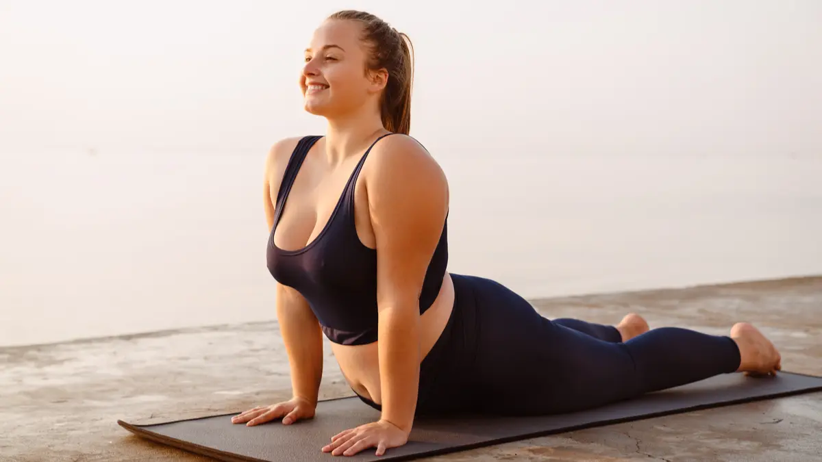 Comment affiner votre silhouette avec seulement une minute de Pilates par jour