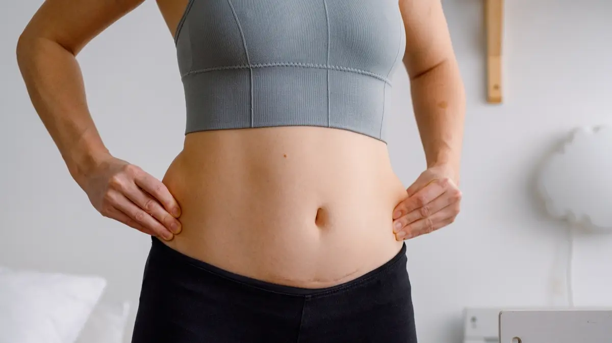 Graisse abdominale : une coach révèle les meilleurs exercices pour perdre du ventre efficacement et sculpter une taille de mannequin